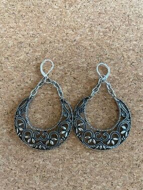 Intricate Filigree Hoop Earrings - Silver tone